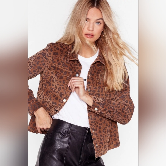 Nasty Gal Leopard Print Corduroy Shacket Cropped Jacket Brown Casual Animal - Picture 2 of 10